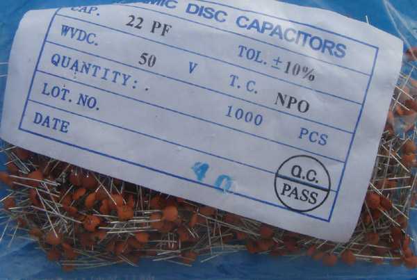 22PF DIP NPO Ceramic Capacitors