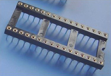 2 x IC sockets for 16 Pins DIP32 Circular Hole type